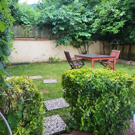 Villa Masukiye 2 Jakuzi, 1500m2 Garden, Kind Pool Sapanca