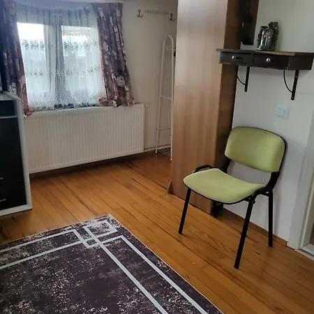 Masukiye 2 Jakuzi, 1500m2 Garden, Kind Pool * Sapanca